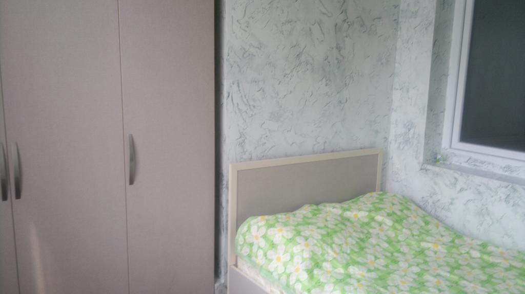 Nini'S Apartments Батуми Экстерьер фото